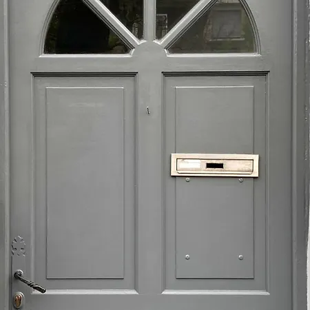 Appartement De 120 M2 à 5 Minutes Du Metro 7 Lits *